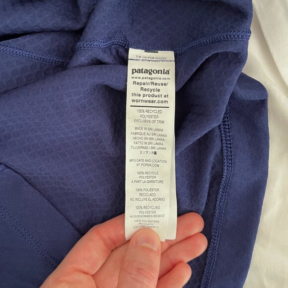 Patagonia Midweight Capilene Long Sleeve - Picture 7 of 7